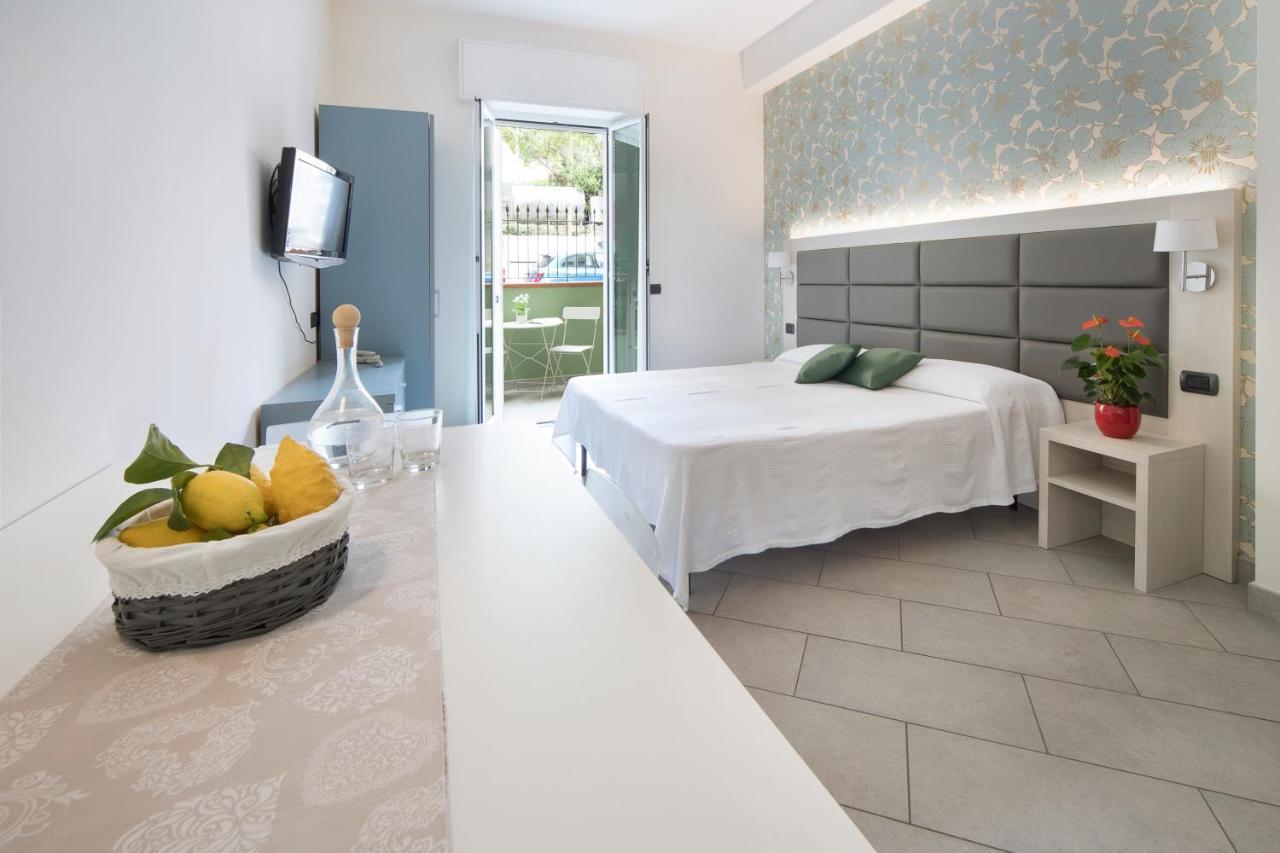 Hotel Residence Laigueglia Free Parking Aparthotel 3*
